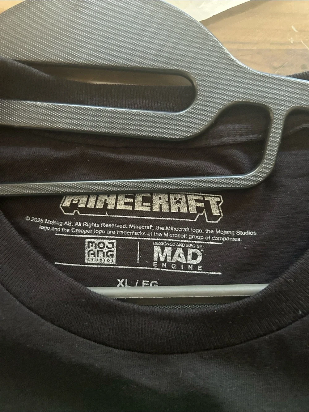 Minecraft Creeper Graphic Tee - Black & GreenSize XL